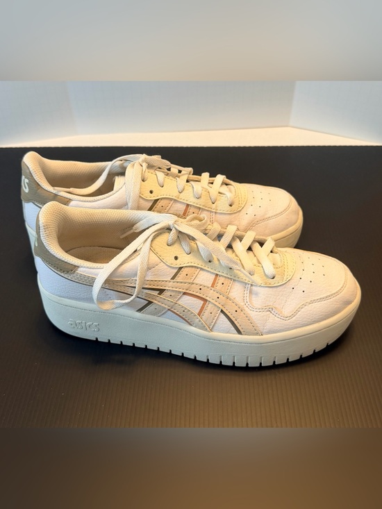 Asics Shoes - Asics Off-White & Beige Platform Sneakers